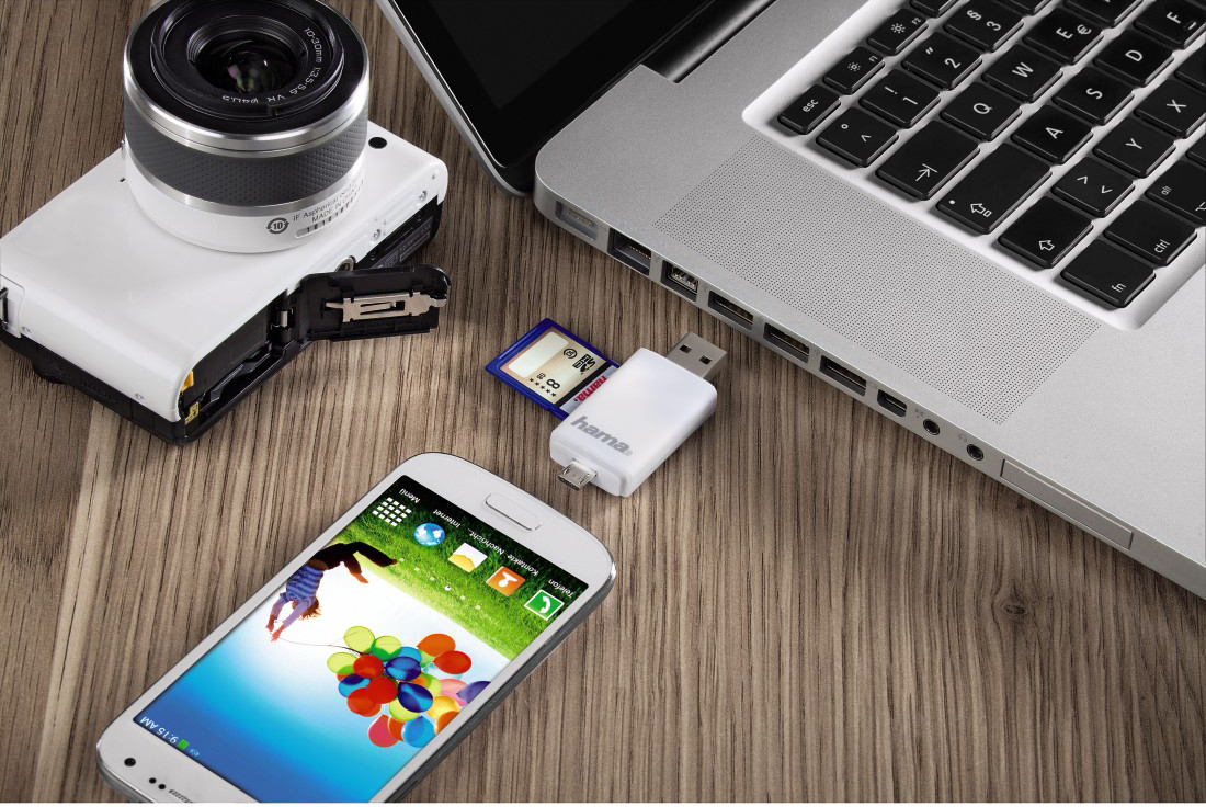 Czytnik Hama USB 2.0 SD do tabletów i smartfonów pozwala na swobodne przenoszenie plików pomiędzy różnymi rodzajami urządzeń.