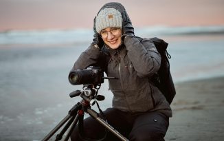 Czy to kamera? Czy to aparat? To Canon R5C w rękach hybrid shootera!