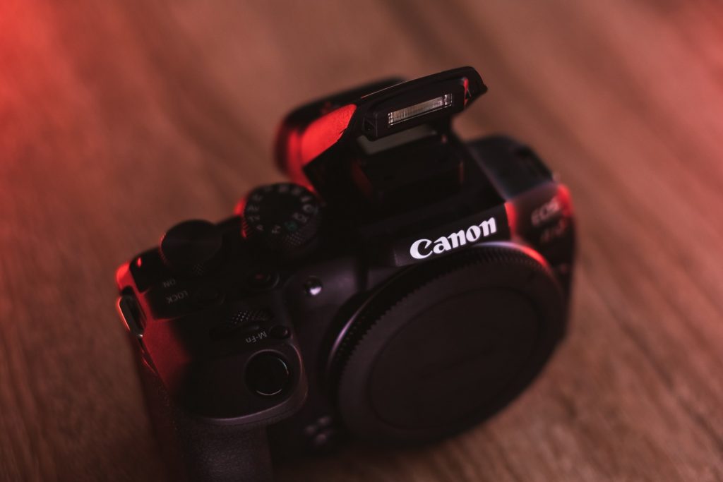 Canon EOS R10