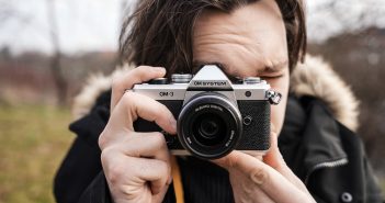 OM System OM-3 z obiektywem 25 mm, czyli klasyka w nowoczesnym wydaniu